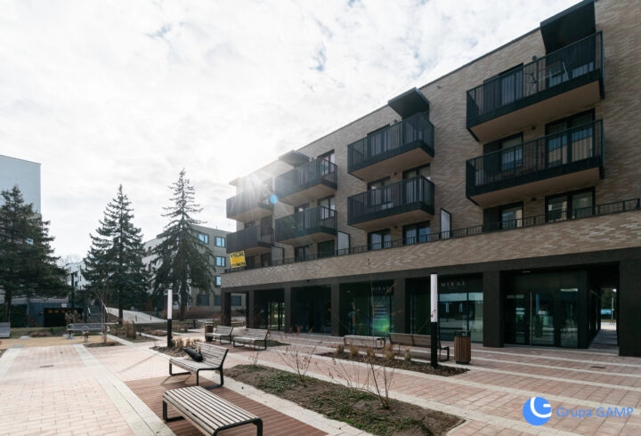 Fredry, Bonarka, duże witryny