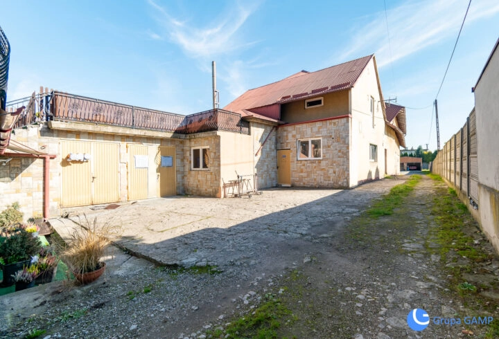 Działka 0.21 HA, Dom 240m2, Lokal 260m2-Wieliczka
