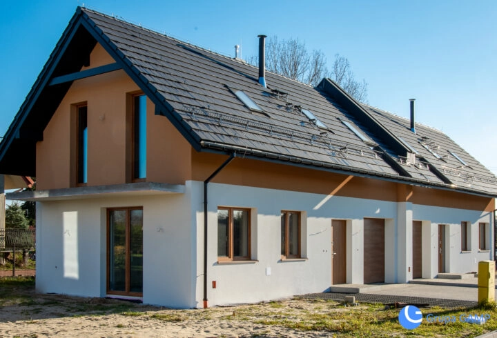 Nowy dom z dużą działką 4.38 a | Mników