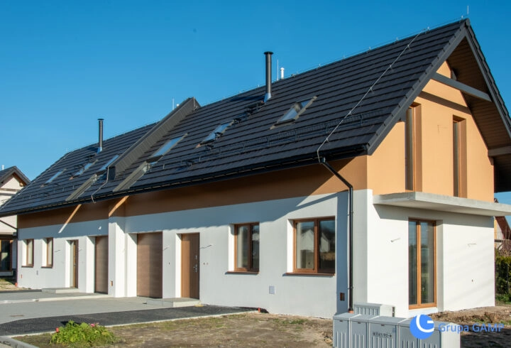 Nowy dom z dużą działką 4.38 a | Mników