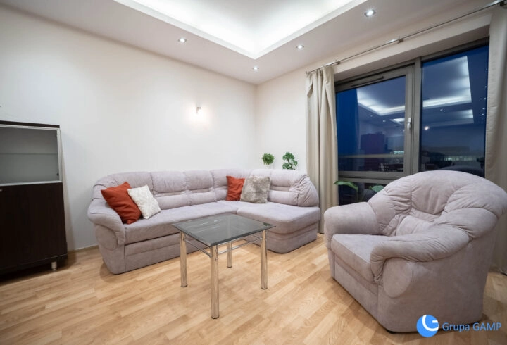 2 pok*Wiślane Tarasy*klimatyzacja, balkon, garaż