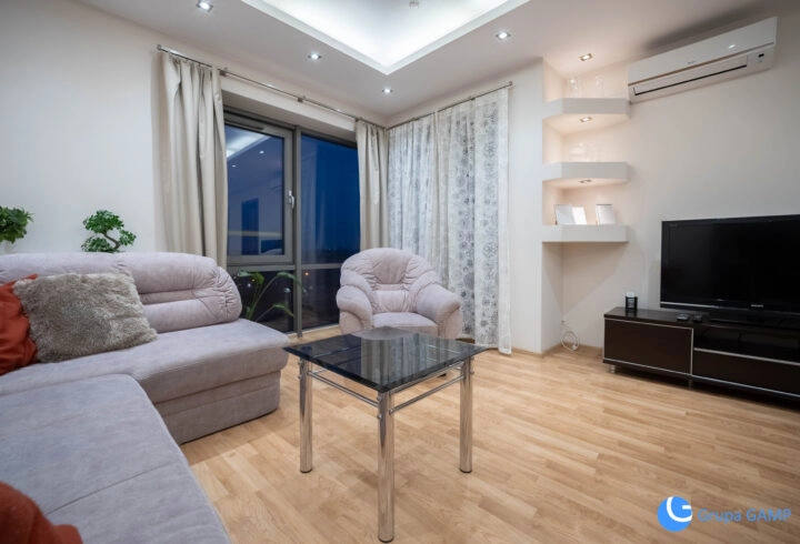 2 pok*Wiślane Tarasy*klimatyzacja, balkon, garaż