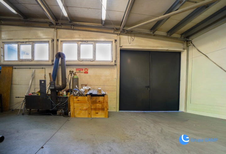 Magazyn z biurem | 240m2 | Chrzanów