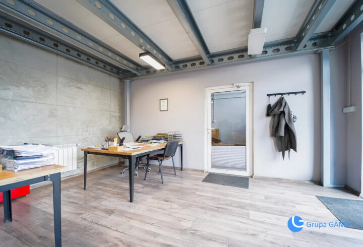 Magazyn z biurem | 240m2 | Chrzanów