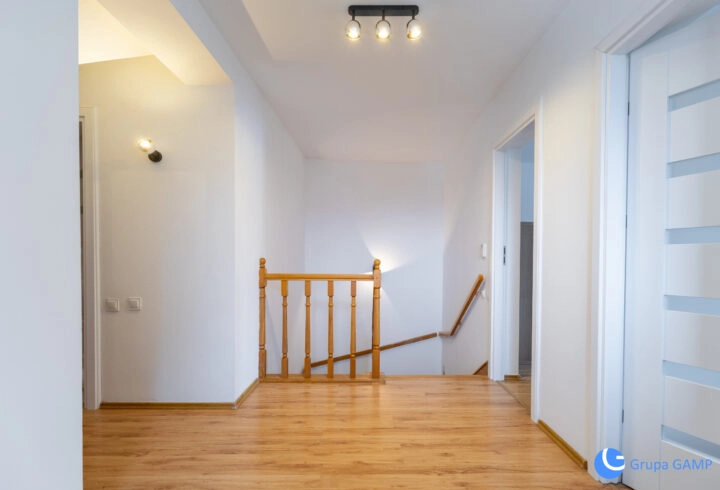 3 osobne pokoje | 167m2 + ogród | Dom w Węgrzcach