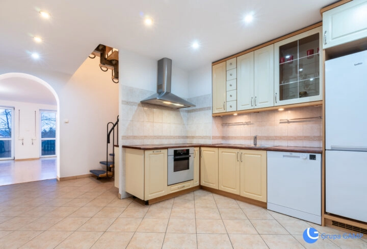 Duże dwupoziomowe mieszkanie | 109 mkw. | Kliny