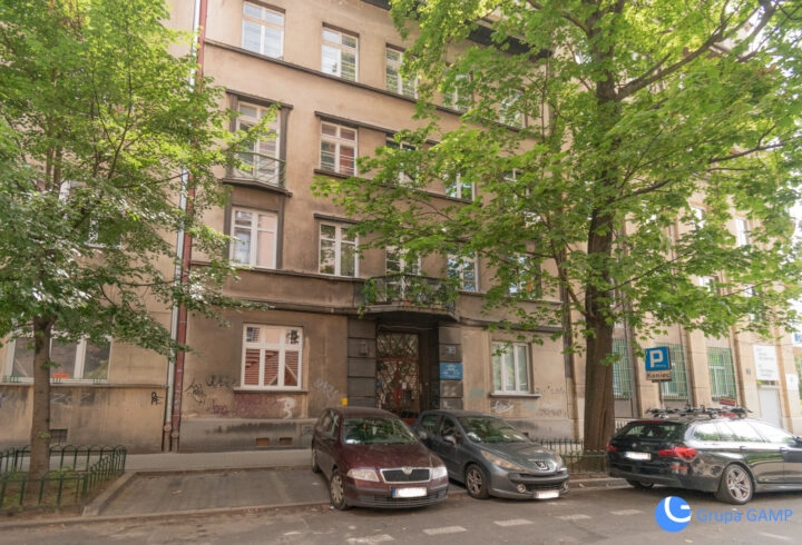 Studio w centrum| 2900 total| Plac inwalidów