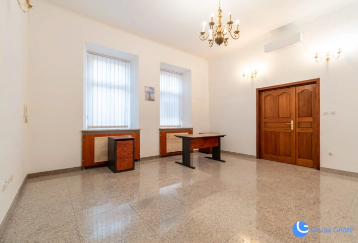 Lokal biurowy 121m2, ul. Topolowa, Śródmieście.