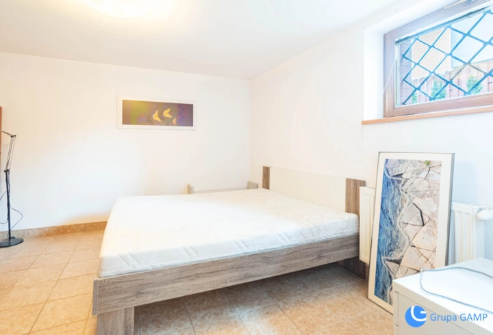 2-pok. *Wola Justowska*parking, 2 łazienki, sauna