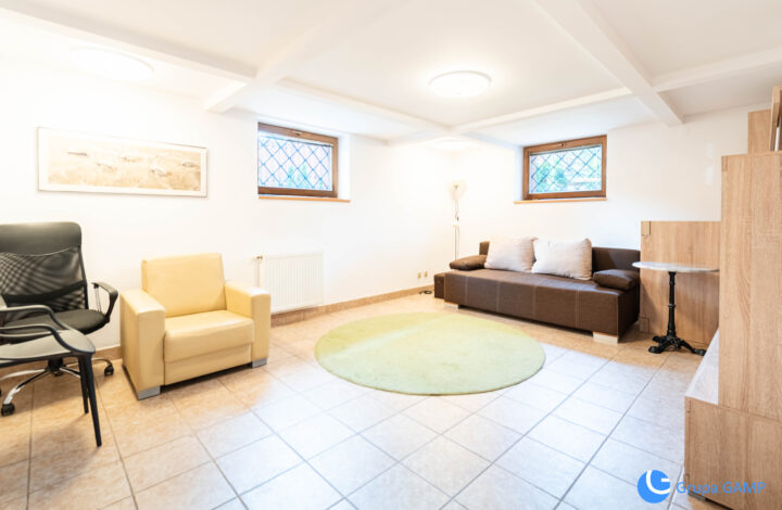 2-pok. *Wola Justowska*parking, 2 łazienki, sauna