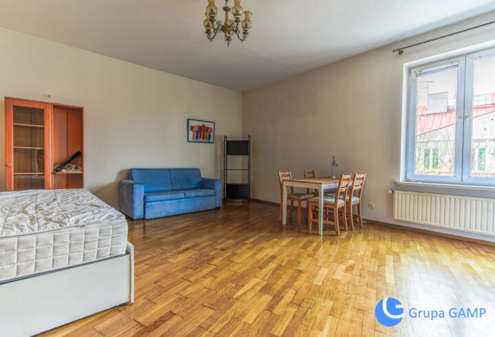 72m2 w pięknej kamienicy! Plac Inwalidów ENG