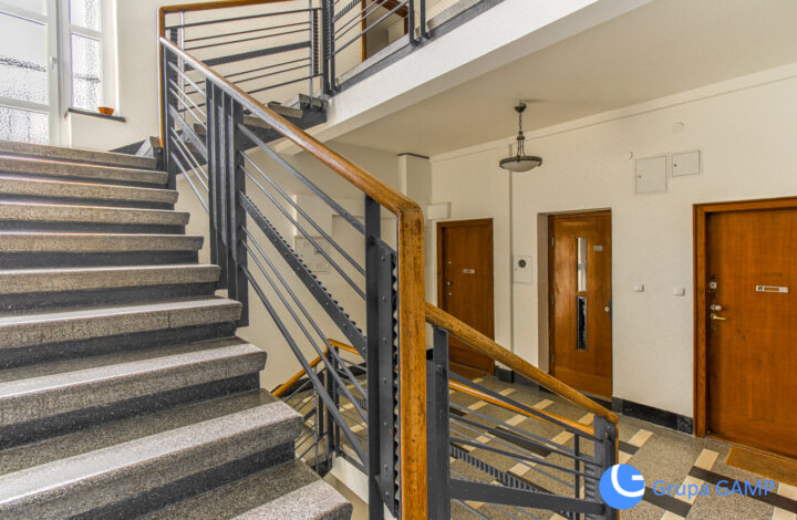 72m2 w pięknej kamienicy! Plac Inwalidów ENG