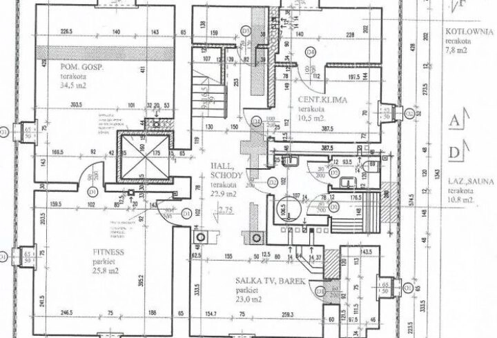 Budynek biurowy z parkingiem, ul. Królowej Jadwigi