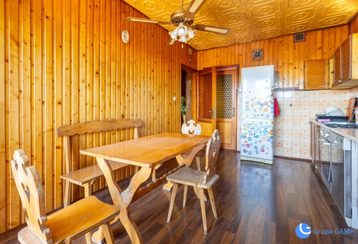 Dom piętrowy | Pod biuro/dom mieszk. | Na Zielonki