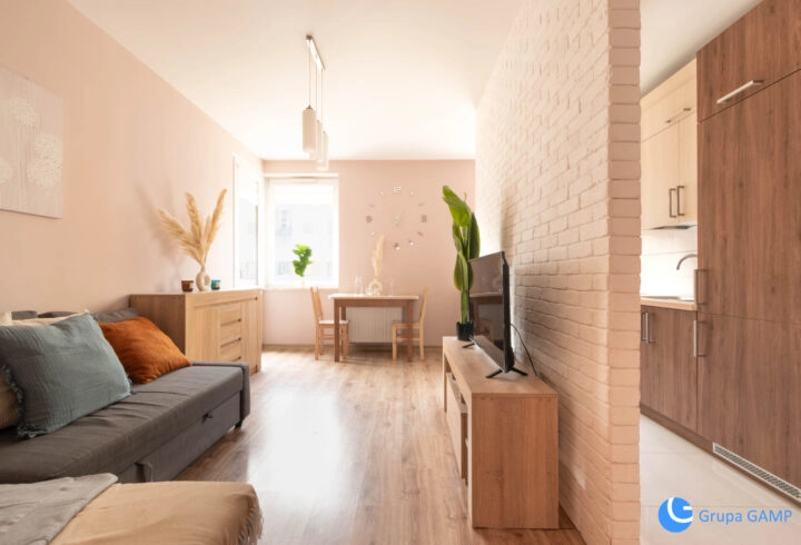 3-pok. 56 m2, balkon, os. Avia, miejsce postojowe.