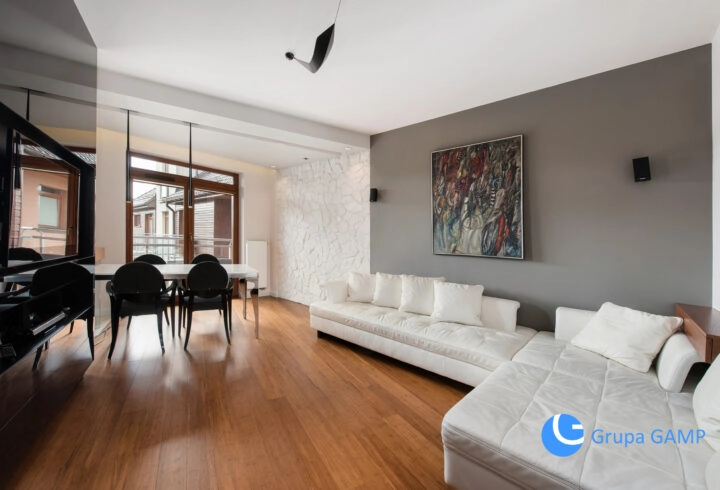 Bronowice, trzy pokoje z garażem, 74m2, od zaraz!