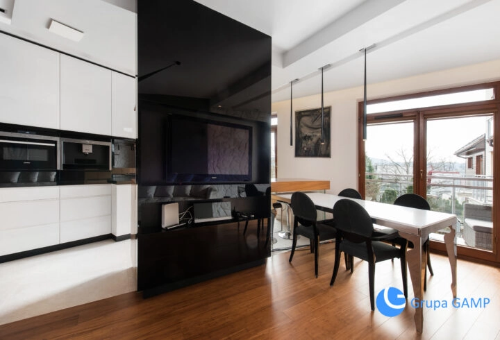 Bronowice, trzy pokoje z garażem, 74m2, od zaraz!