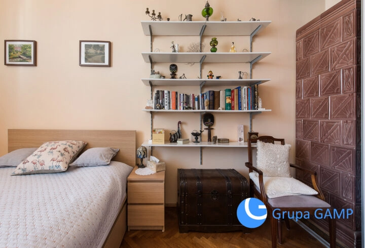 Klimatyczne dwa pokoje, osobna kuchnia, ul. Barska