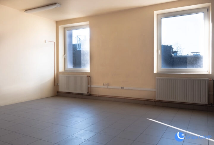 LOKAL BIUROWO-USŁUGOWY | 56 m2 | CHEŁMEK