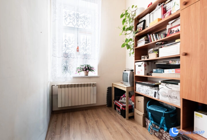 4 -pok. 70m2 *Chrzanów-Centrum* kamienica