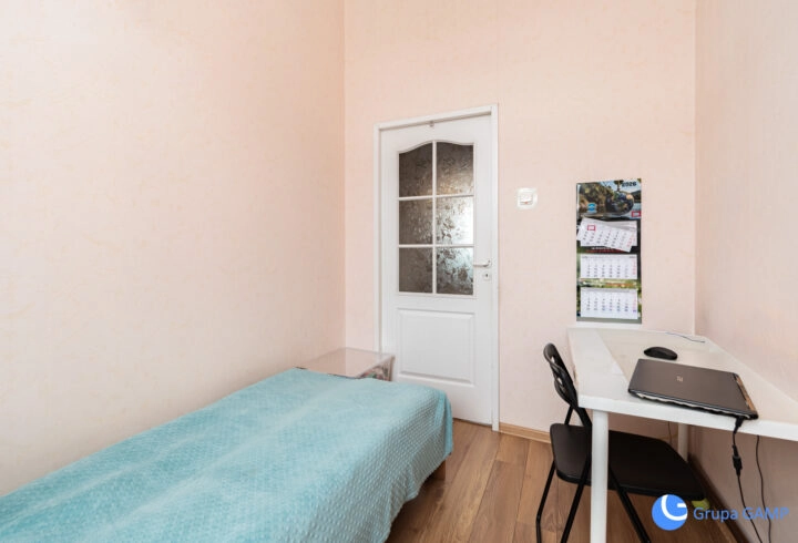 4 -pok. 70m2 *Chrzanów-Centrum* kamienica