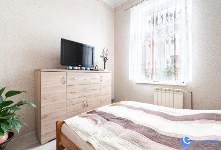 4 -pok. 70m2 *Chrzanów-Centrum* kamienica