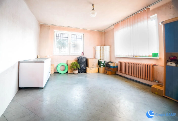 Lokal produkcyjno-magazynowy | 211 m2 | Chełmek