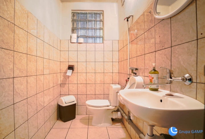 Lokal produkcyjno-magazynowy | 211 m2 | Chełmek