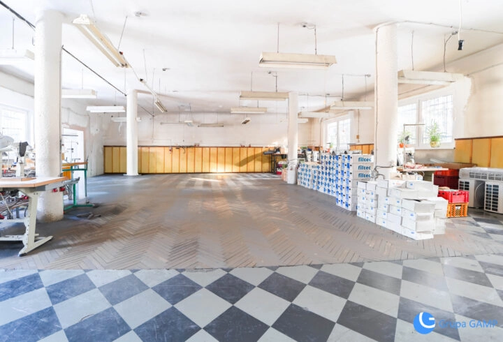 Lokal produkcyjno-magazynowy | 211 m2 | Chełmek