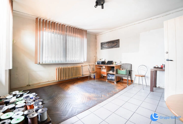 Lokal produkcyjno-magazynowy | 211 m2 | Chełmek