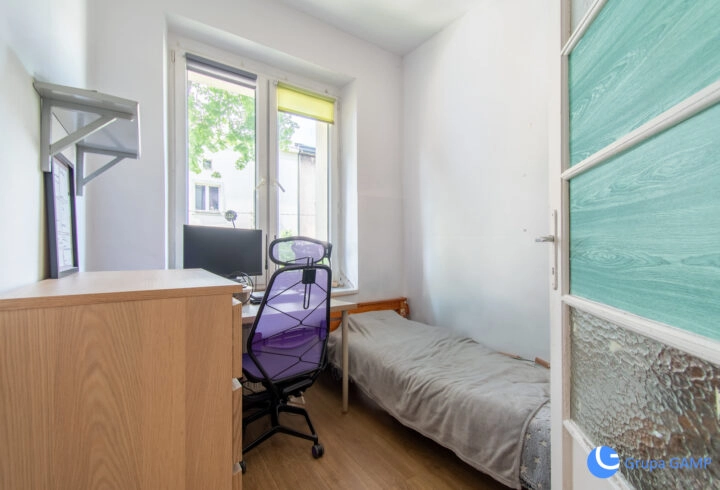 Kameralna kamienica przy ul. Spokojnej, dwa pokoje