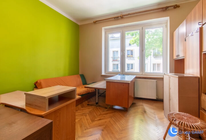 Kameralna kamienica przy ul. Spokojnej, dwa pokoje