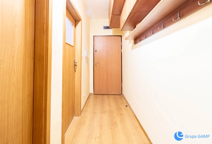 Studio z oddzielną kuchnią *os. Mozarta* 30m2