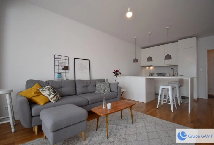 Od 1.05.2026! Śliczne, 2 pokoje, Zabłocie, garaż