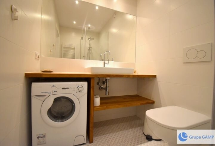 Od 1.05.2026! Śliczne, 2 pokoje, Zabłocie, garaż