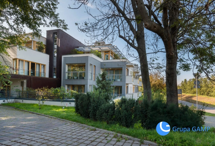 *Willa Emaus* Klimatyczne studio nad Rudawą!