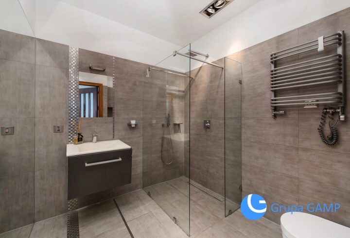 *Willa Emaus* Klimatyczne studio nad Rudawą!