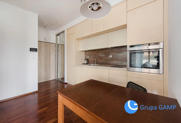 *Willa Emaus* Klimatyczne studio nad Rudawą!