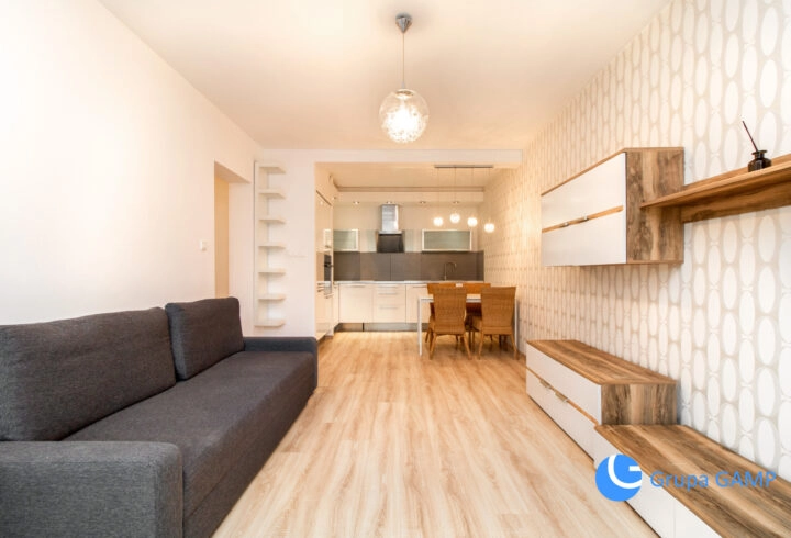 *Chancard Residence*, 58m2, Bronowice, ogród.