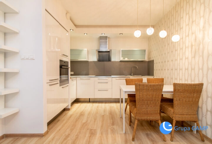 *Chancard Residence*, 58m2, Bronowice, ogród.