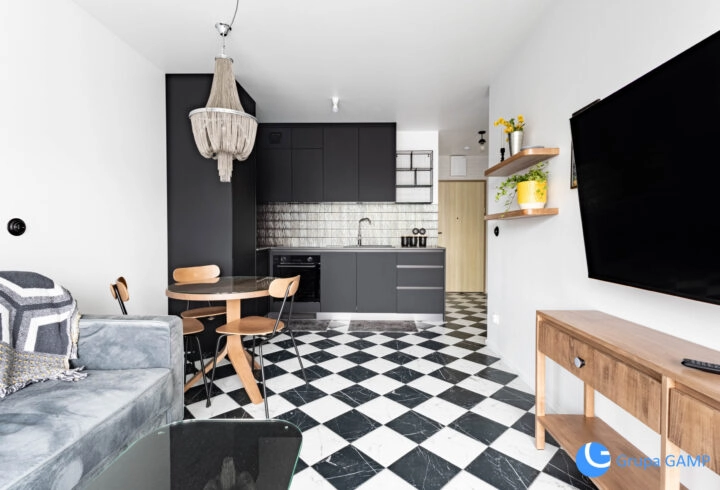 2 pok. 41m2*garaż*w. standard*Głowackiego