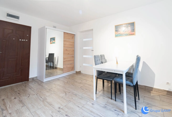 2-pok. 42m2*os. Złotej Jesieni* po remoncie