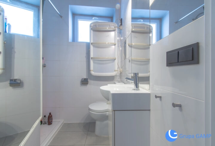 ALL 2200 PLN | Kawalerka ul. Długosza, przy Wiśle