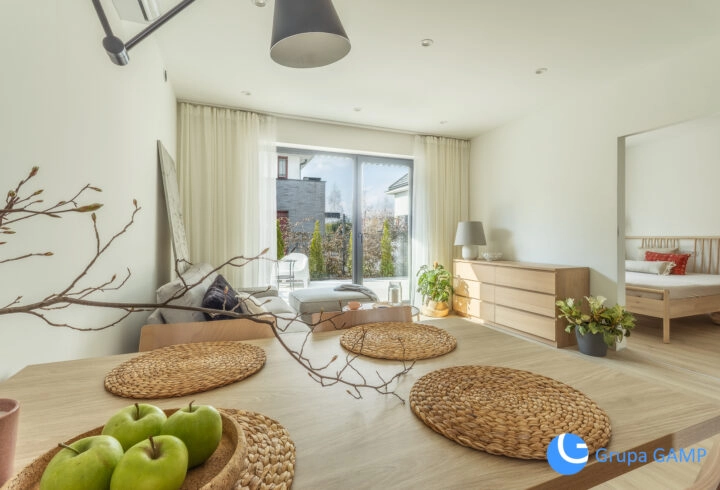 Nowe, 2-pok z tarasem i ogródkiem *Bronowice*