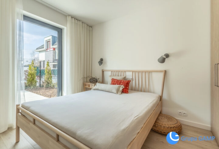 Nowe, 2-pok z tarasem i ogródkiem *Bronowice*