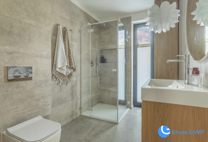 Nowe, 2-pok z tarasem i ogródkiem *Bronowice*