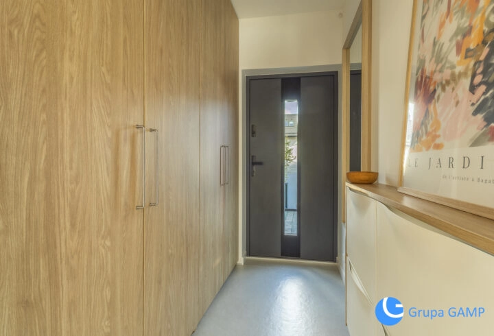 Nowe, 2-pok z tarasem i ogródkiem *Bronowice*