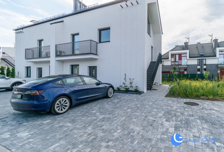 Nowe, 2-pok z tarasem i ogródkiem *Bronowice*