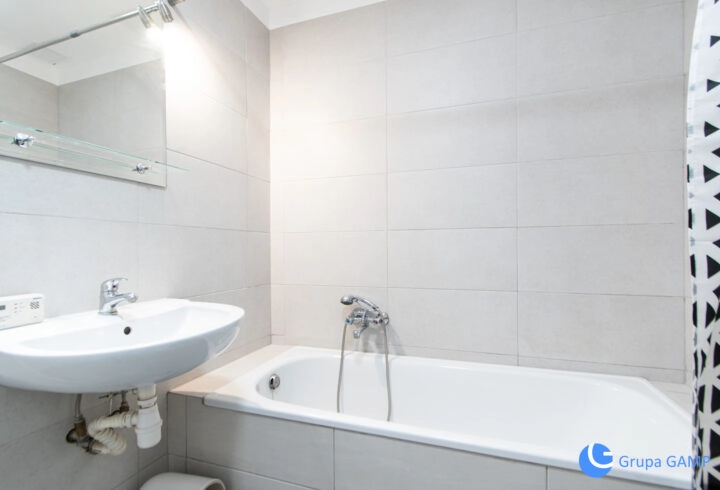 2-pok, 47m2, garderoba, balkon,Krowodrza