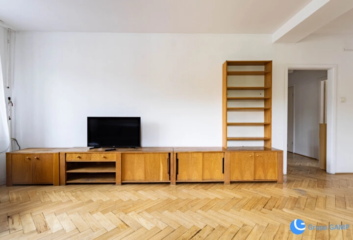 Blachnickiego*Grzegórzki*2pok-57m2